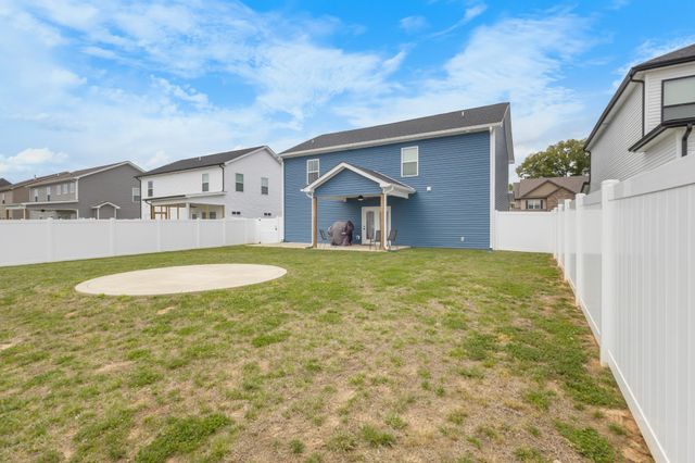 229 Kildeer Dr, Clarksville, TN 37040