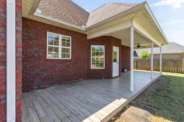 2006 Melrose Place, Kathleen, GA 31047