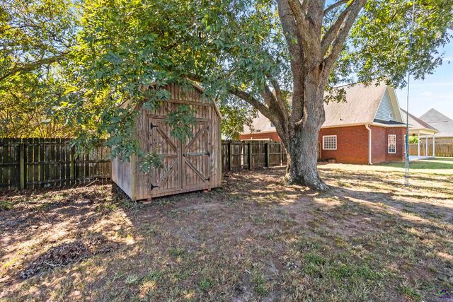 2006 Melrose Place, Kathleen, GA 31047