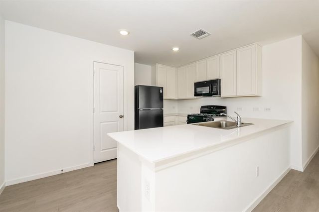 9600 NW 125th Terrace, Yukon, OK 73099