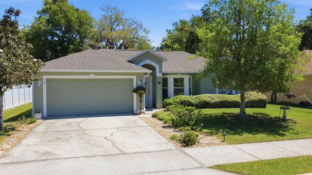 923 CASCADES PARK TRAIL, Deland, FL 32720