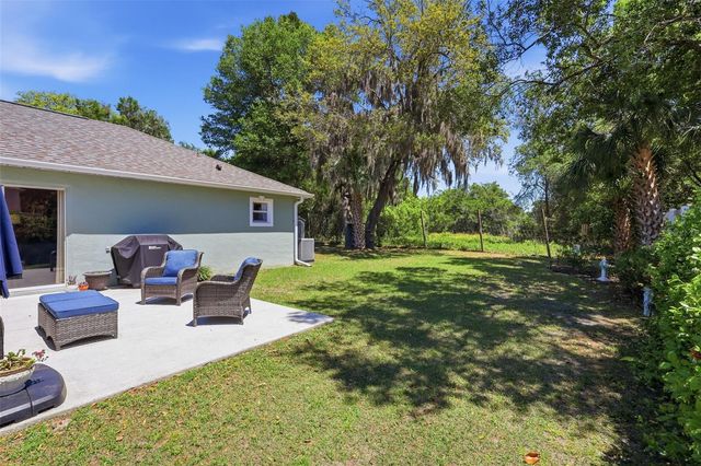 923 CASCADES PARK TRAIL, Deland, FL 32720