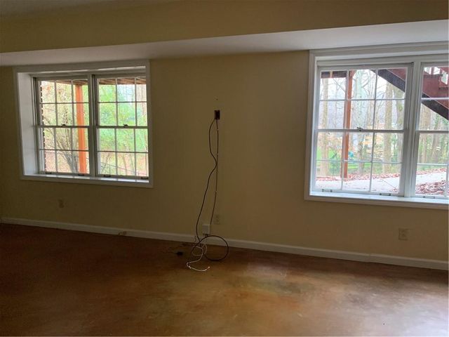 3896 Parkcrest Drive NE, Atlanta, GA 30319