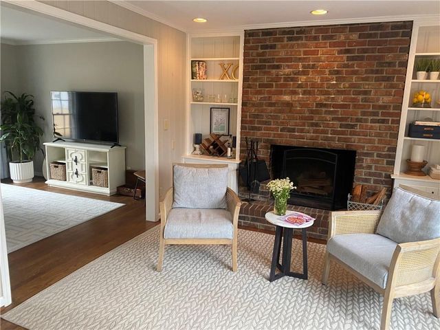 3896 Parkcrest Drive NE, Atlanta, GA 30319