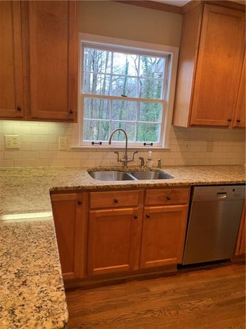 3896 Parkcrest Drive NE, Atlanta, GA 30319