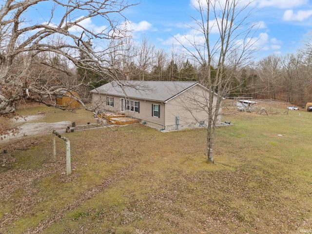 5135 N Vanlaningham Road, Milltown, IN 47145