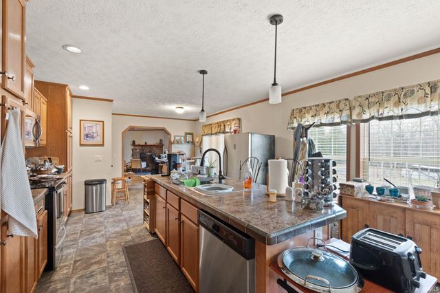 5135 N Vanlaningham Road, Milltown, IN 47145