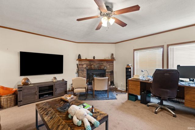 5135 N Vanlaningham Road, Milltown, IN 47145