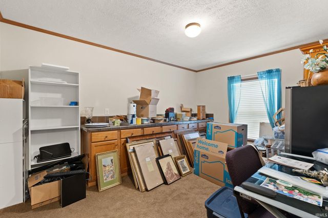 5135 N Vanlaningham Road, Milltown, IN 47145