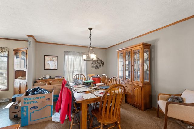 5135 N Vanlaningham Road, Milltown, IN 47145