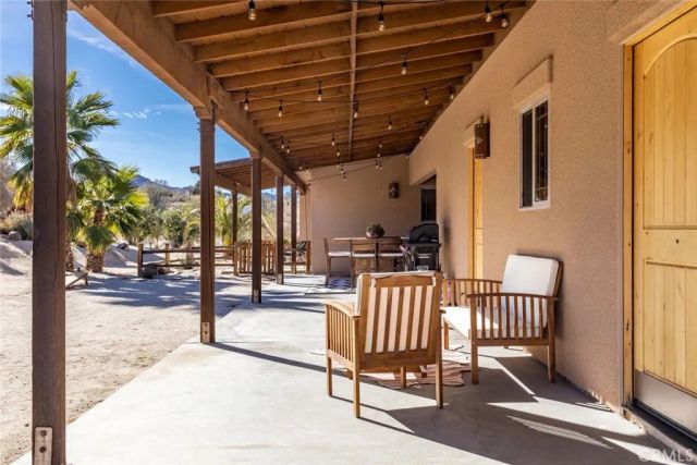 7030 Mile Square Road, Joshua Tree, CA 92252