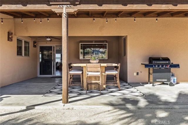 7030 Mile Square Road, Joshua Tree, CA 92252