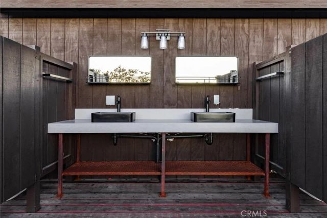 7030 Mile Square Road, Joshua Tree, CA 92252