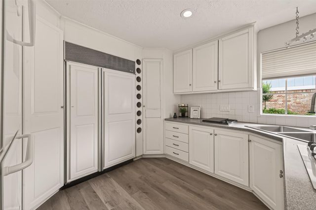 2814 Shadowdale Drive, Houston, TX 77043