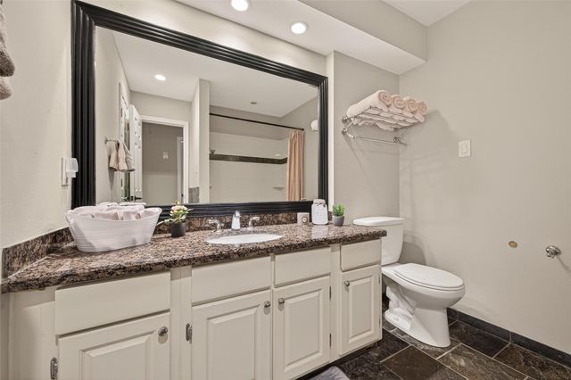 2814 Shadowdale Drive, Houston, TX 77043