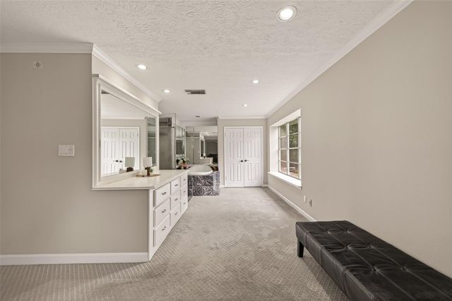 2814 Shadowdale Drive, Houston, TX 77043