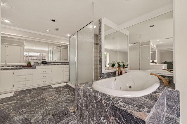 2814 Shadowdale Drive, Houston, TX 77043
