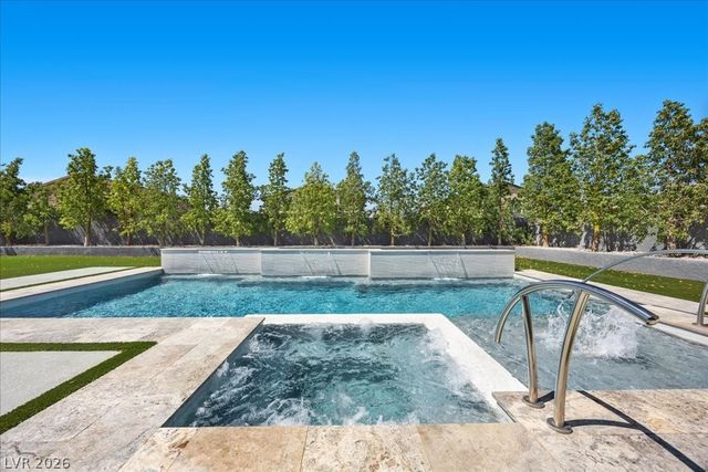 7638 Mount Spokane Court, Las Vegas, NV 89113