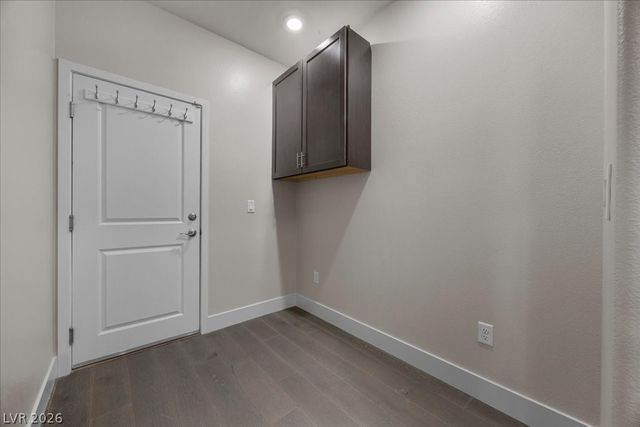 7638 Mount Spokane Court, Las Vegas, NV 89113