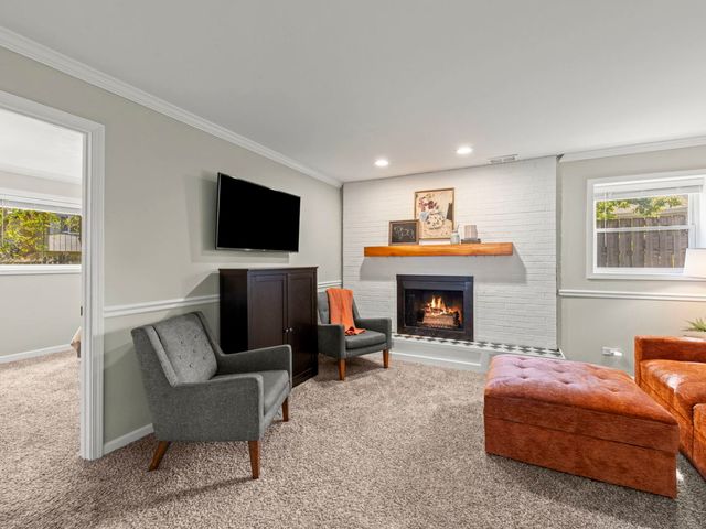 205 Terrance Drive, Naperville, IL 60565