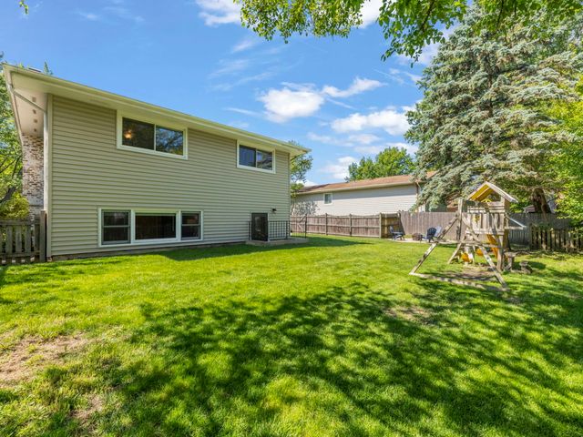 205 Terrance Drive, Naperville, IL 60565