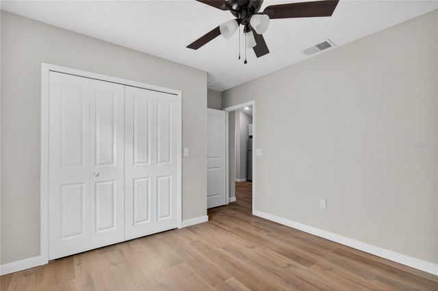 1014 E HAZZARD AVENUE, Eustis, FL 32726