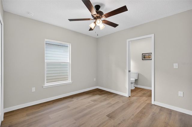 1014 E HAZZARD AVENUE, Eustis, FL 32726