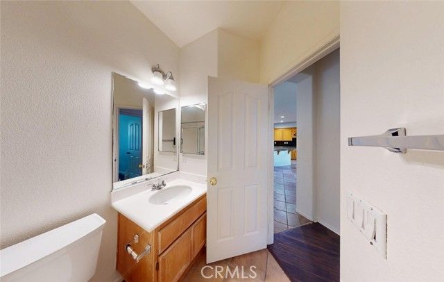 19 Sorbonne, Westminster, CA 92683