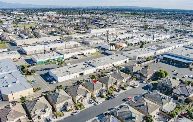 19 Sorbonne, Westminster, CA 92683