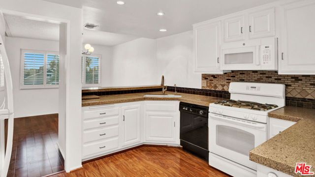 263 E Sierra Madre Boulevard 4, Sierra Madre, CA 91024