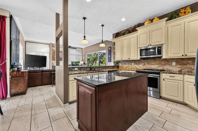 2941 WILDERNESS BOULEVARD E, Parrish, FL 34219