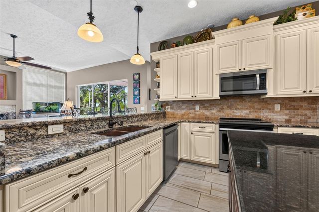 2941 WILDERNESS BOULEVARD E, Parrish, FL 34219