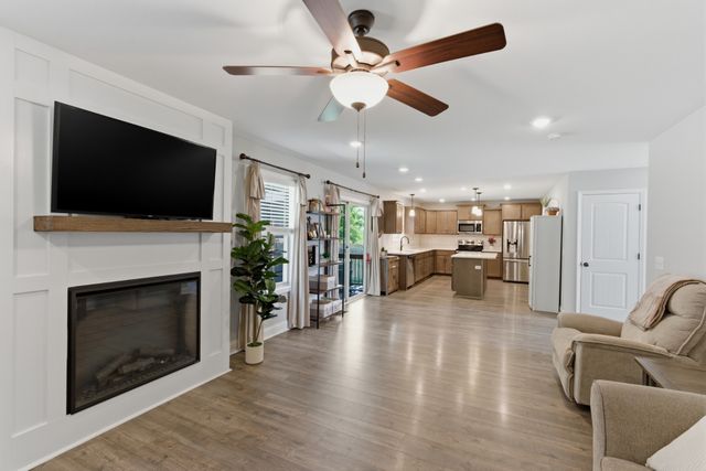 767 Banister Dr, Clarksville, TN 37042