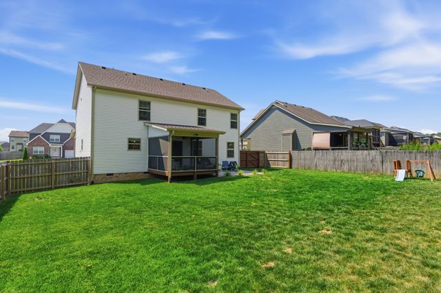 767 Banister Dr, Clarksville, TN 37042