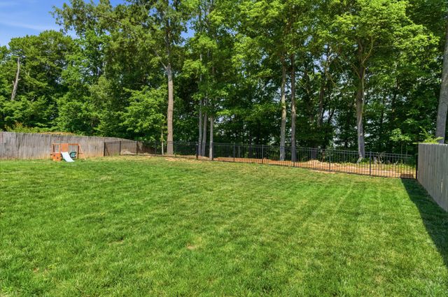 767 Banister Dr, Clarksville, TN 37042