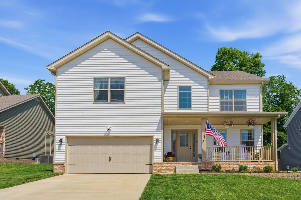 767 Banister Dr, Clarksville, TN 37042