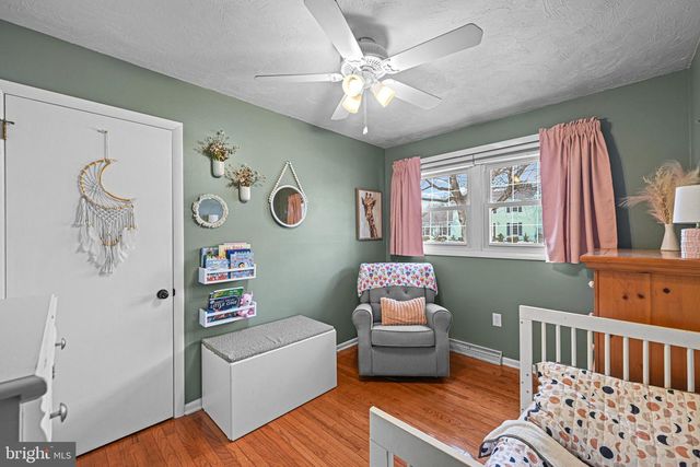 3541 VILLAGE RD, Dover, PA 17315