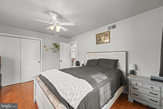 3541 VILLAGE RD, Dover, PA 17315