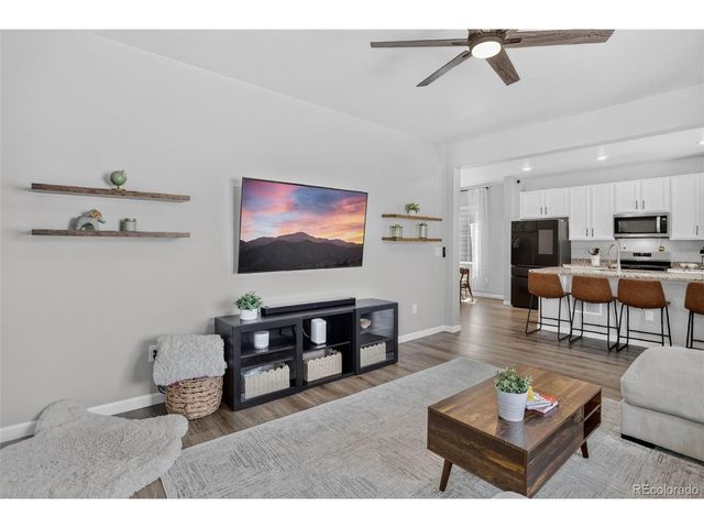 1835 Villageview Ln, Castle Rock, CO 80104