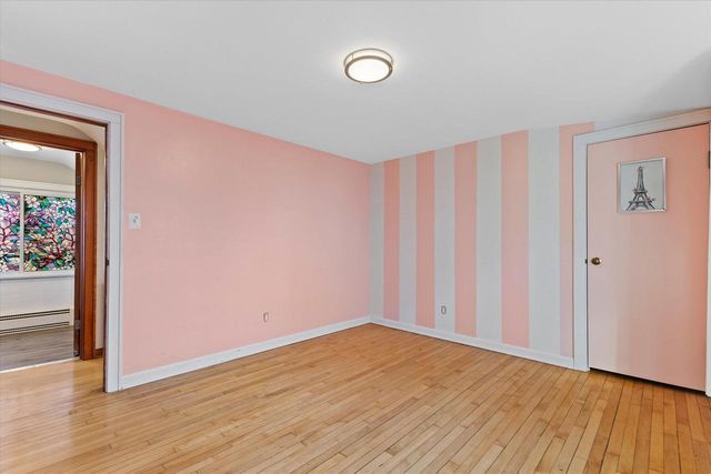 2001 W Bender ROAD, Milwaukee, WI 53209