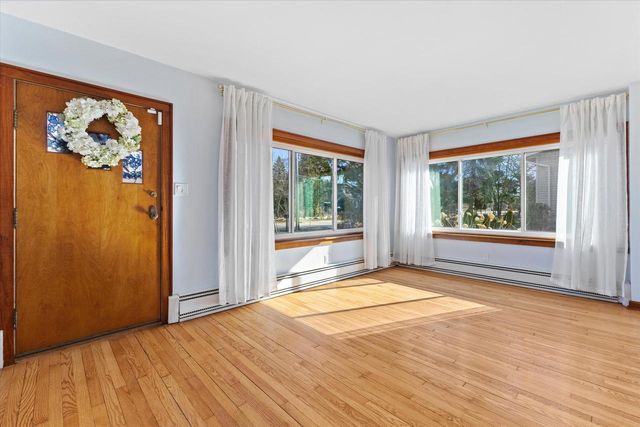 2001 W Bender ROAD, Milwaukee, WI 53209