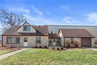 2001 W Bender ROAD, Milwaukee, WI 53209