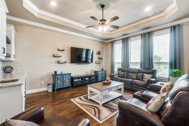 850 Horseshoe Meadows Drive, Waxahachie, TX 75167