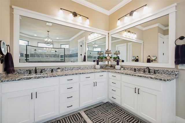 850 Horseshoe Meadows Drive, Waxahachie, TX 75167