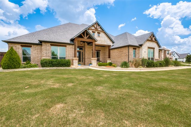 850 Horseshoe Meadows Drive, Waxahachie, TX 75167