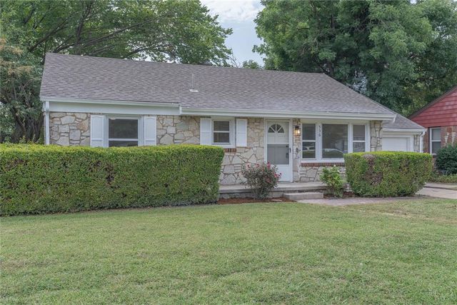 536 E Atkinson Drive, Midwest City, OK 73110