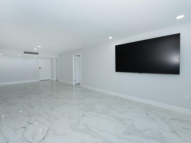 3450 S Ocean Boulevard 726, Palm Beach, FL 33480
