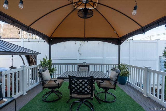 671 Tabor Place, East Meadow, NY 11554