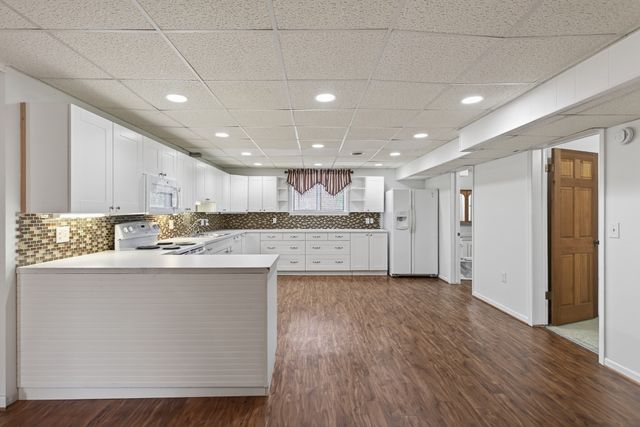 4112 Andrew Jackson Pkwy, Hermitage, TN 37076