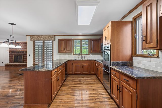 4112 Andrew Jackson Pkwy, Hermitage, TN 37076